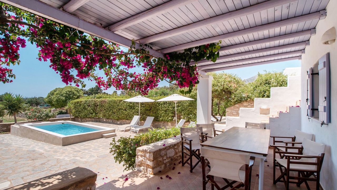 Photo of Outdoor in Chrissi Akti