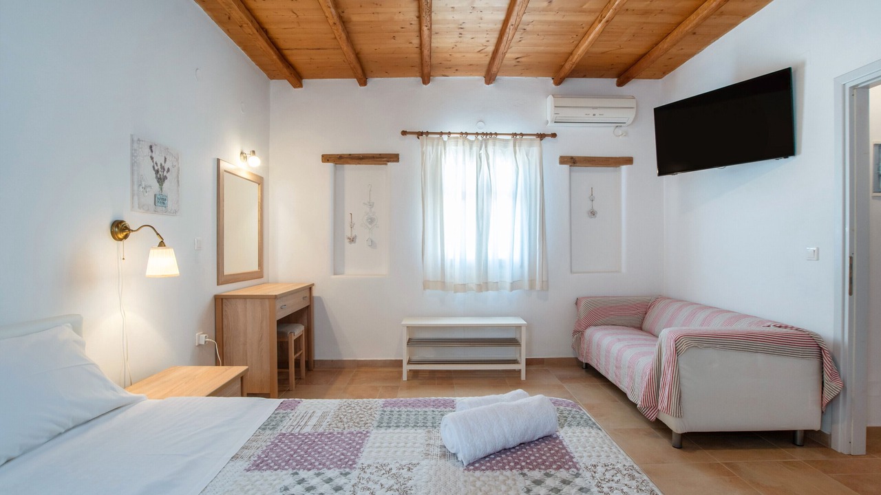 Photo of Bedroom in Chrissi Akti