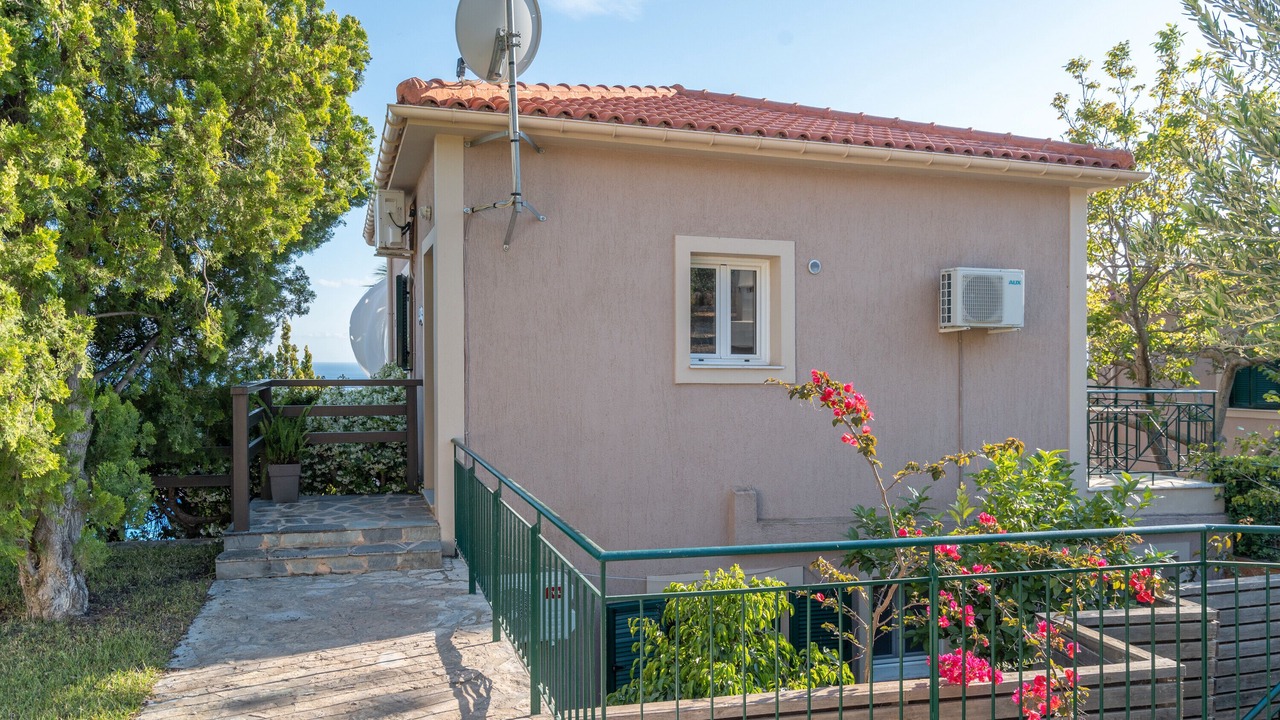 Photo of Outdoor in Leivathos