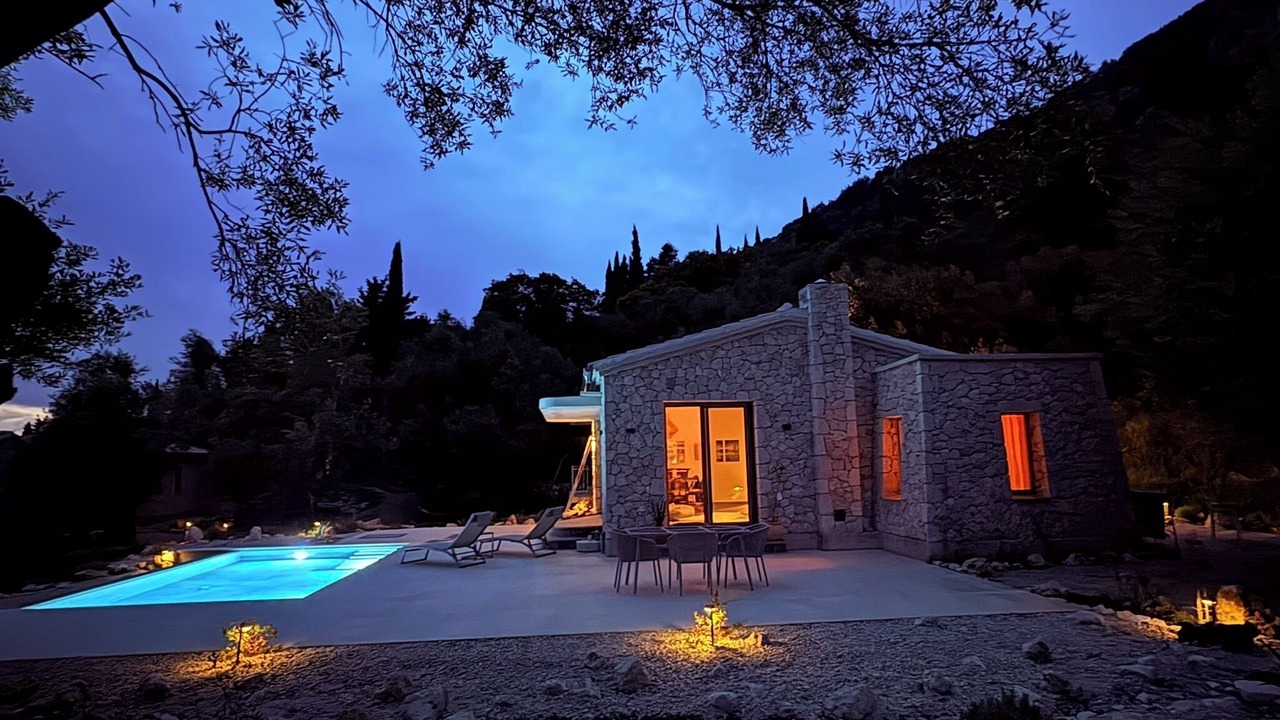 Photo of Outdoor in Lakones