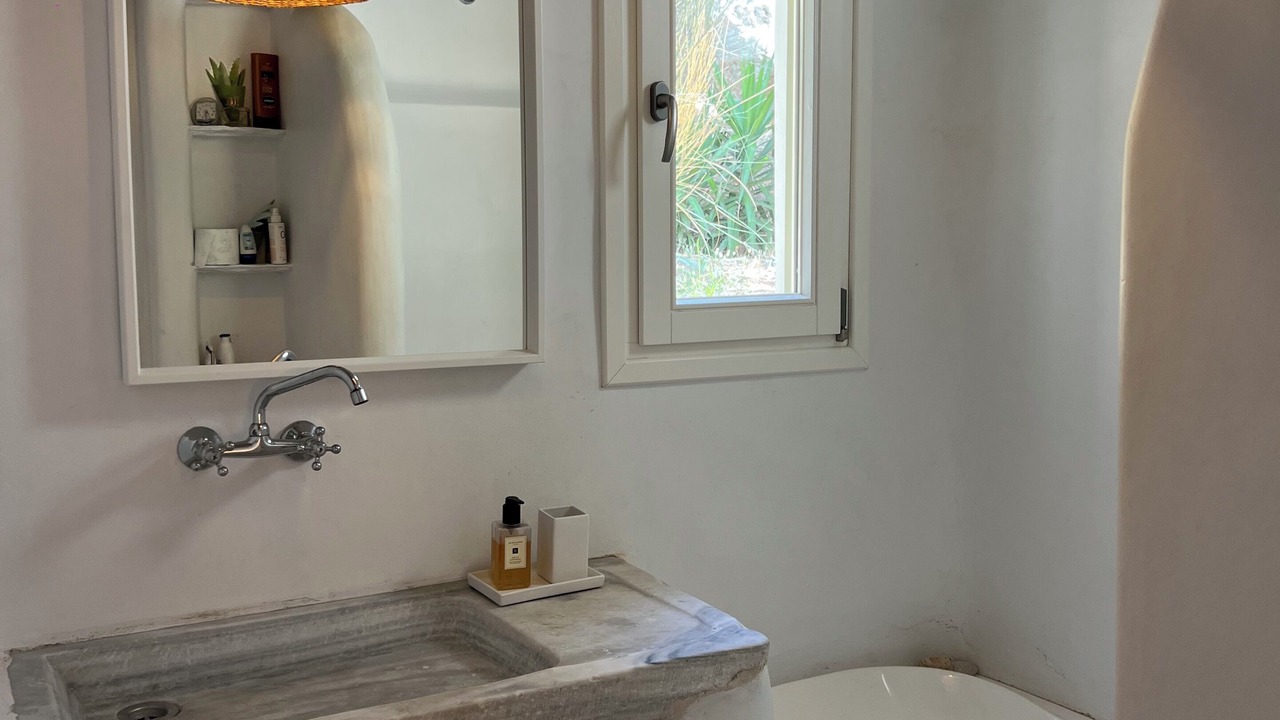 Photo of Bathroom in Kato Aprovatou