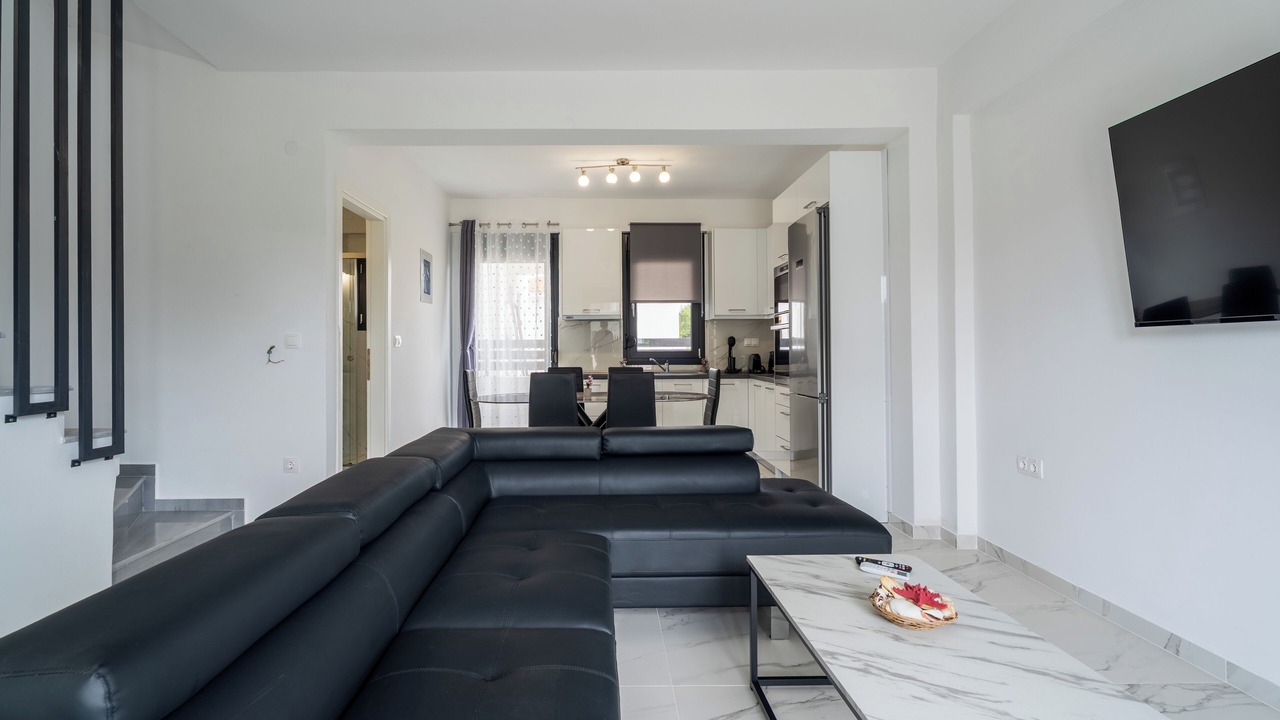Photo of Livingroom in Nikita