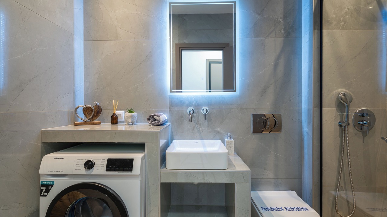 Photo of Bathroom in Neos Marmaras
