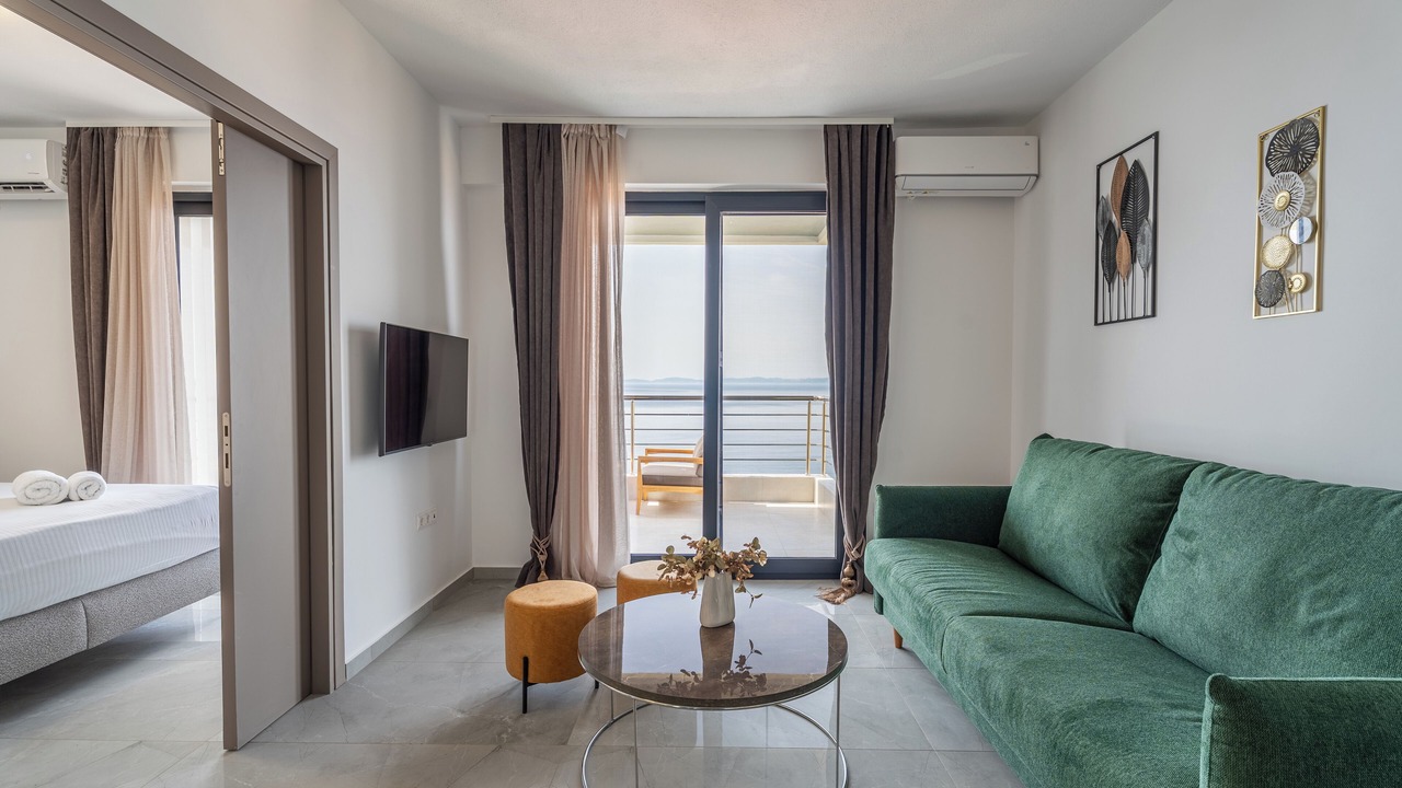 Photo of Livingroom in Neos Marmaras