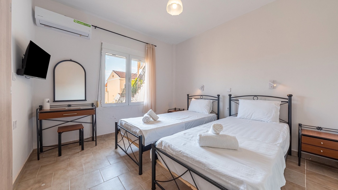 Photo of Bedroom in Kavos