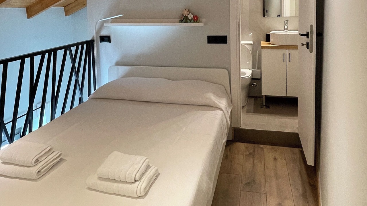 Photo of Bedroom in Koum Kapi