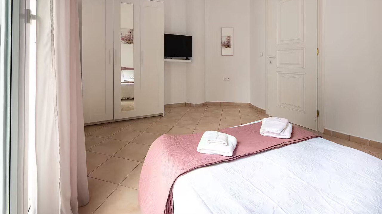 Photo of Bedroom in Agii Theodori