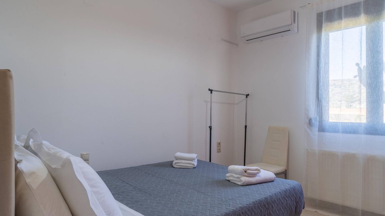 Photo of Bedroom in Milatos Beach