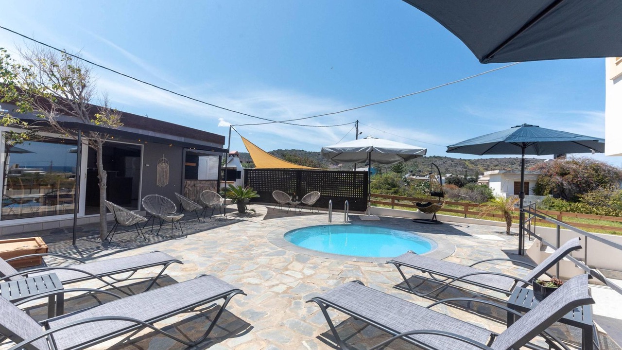 Photo of Patio Balcony in Milatos Beach