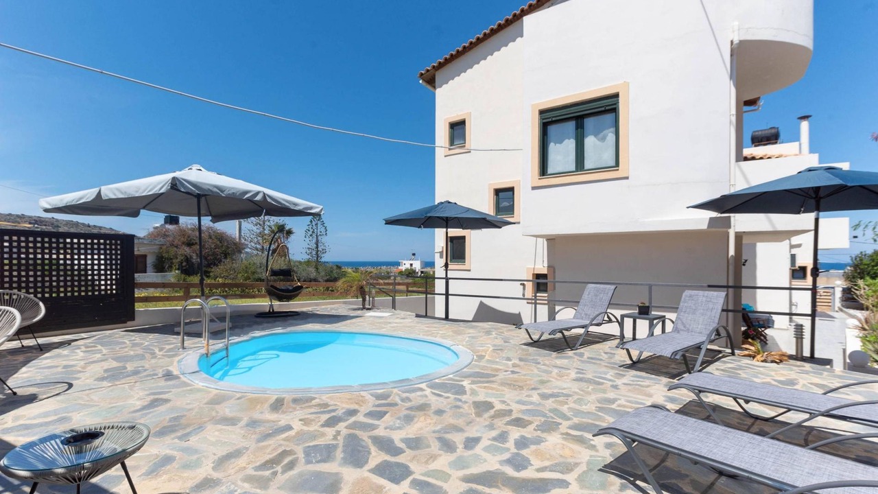 Photo of Patio Balcony in Milatos Beach