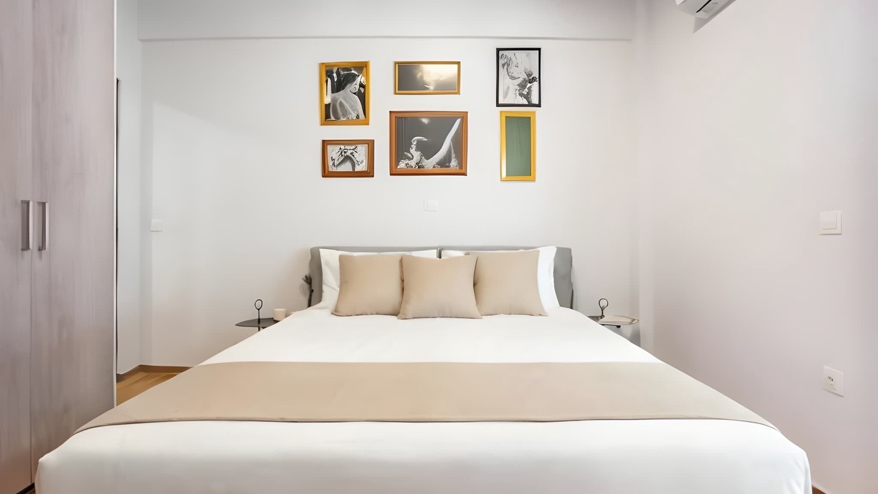 Photo of Others in Neapoli