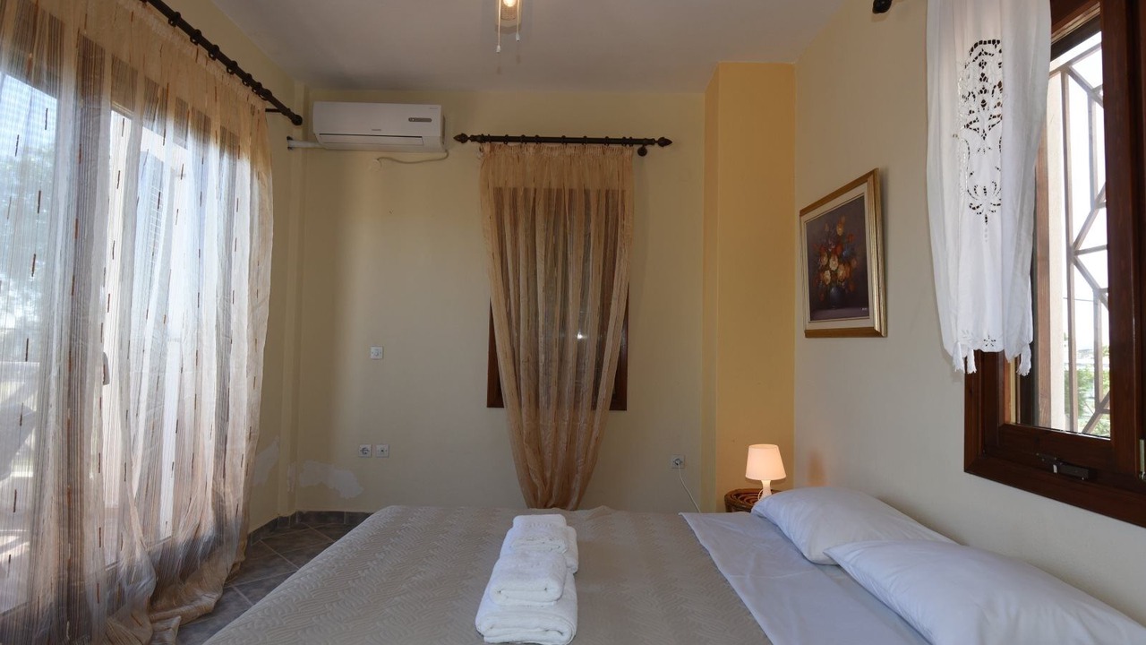 Photo of Bedroom in Nea Playia