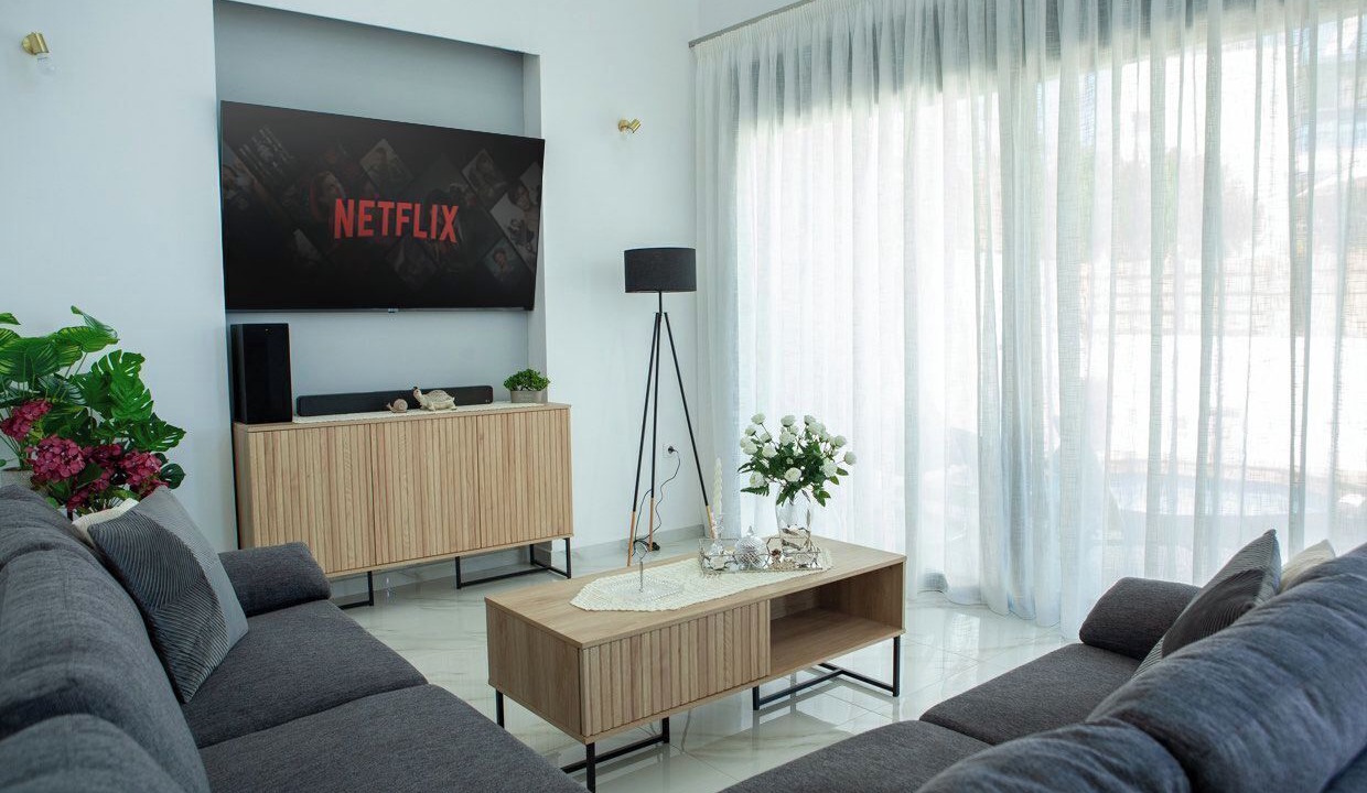 Photo of Livingroom in Gouvai
