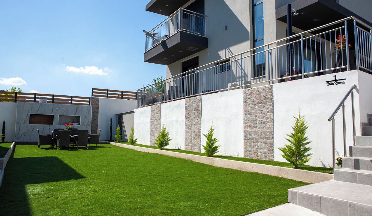 Photo of Outdoor in Gouvai