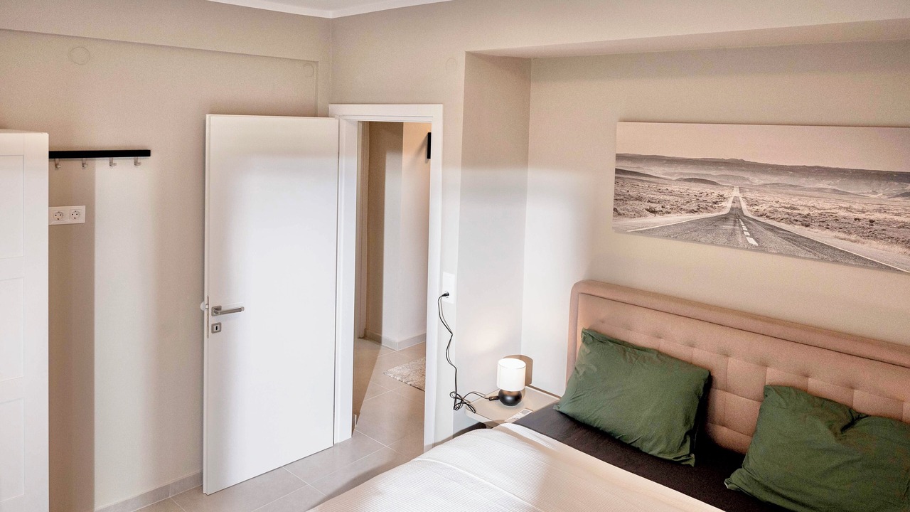 Photo of Bedroom in Neoi Epivates