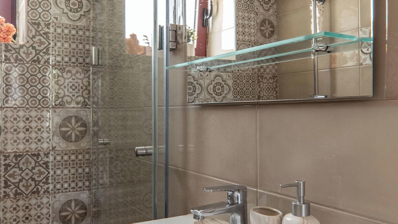 Photo of Bathroom in Halepa