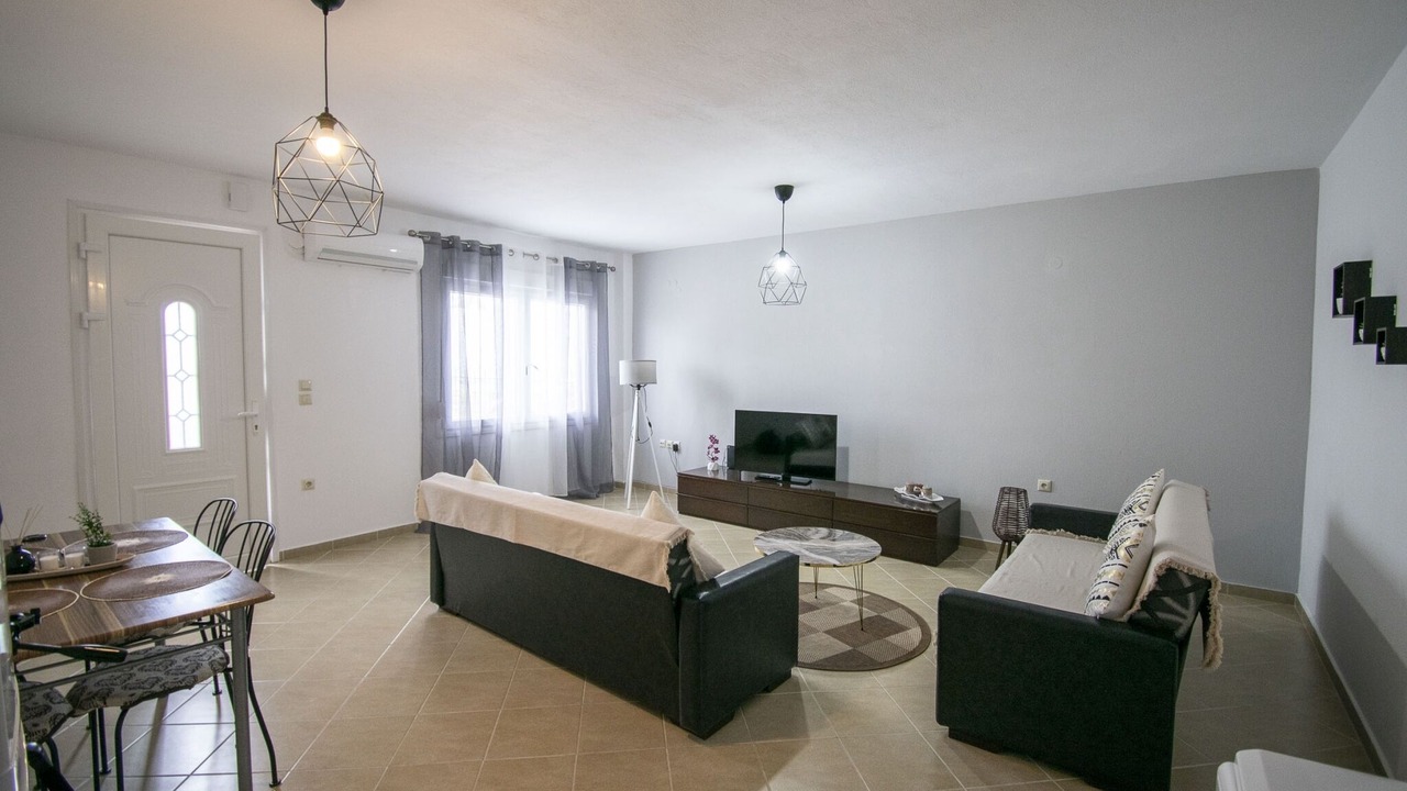 Photo of Livingroom in Flogita