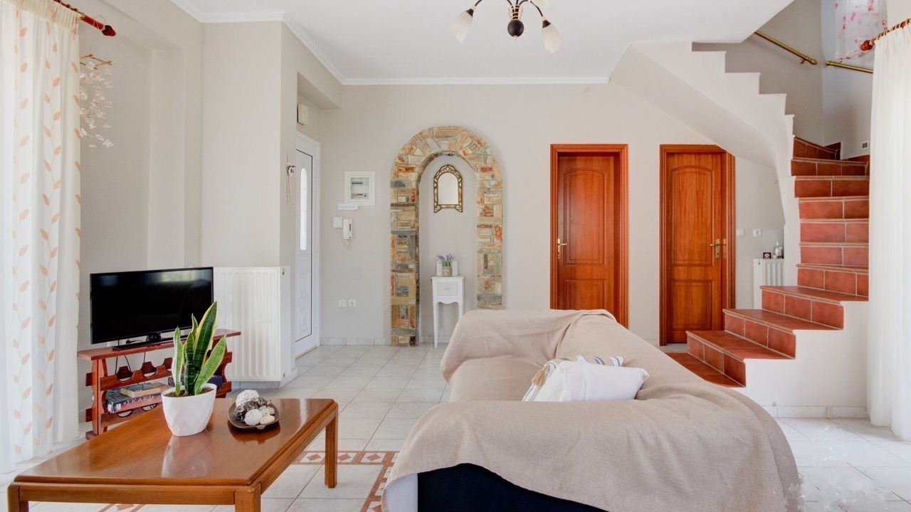 Photo of Livingroom in Neos Marmaras