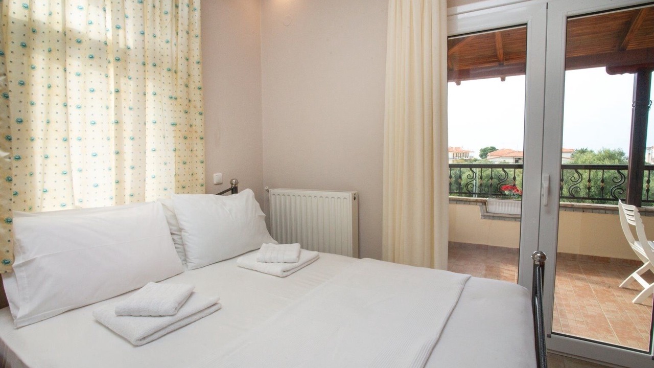 Photo of Bedroom in Neos Marmaras