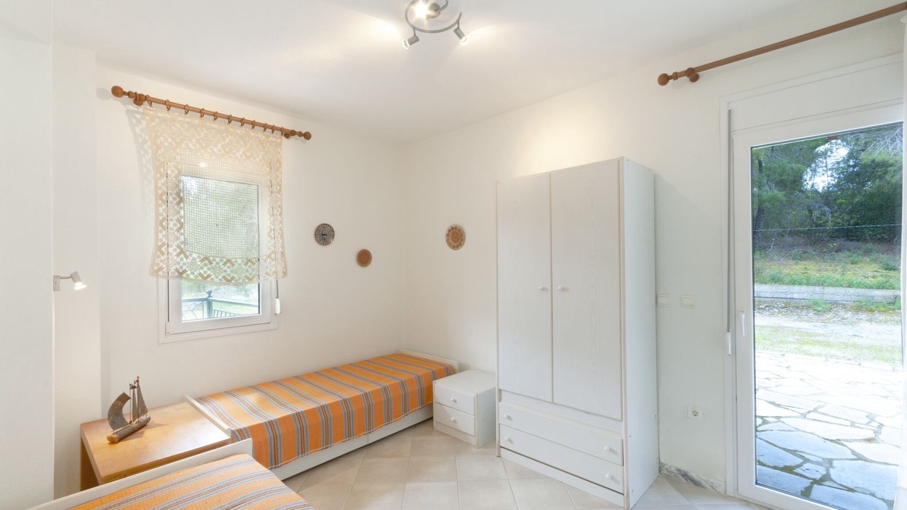 Photo of Bedroom in Elia Nikitis