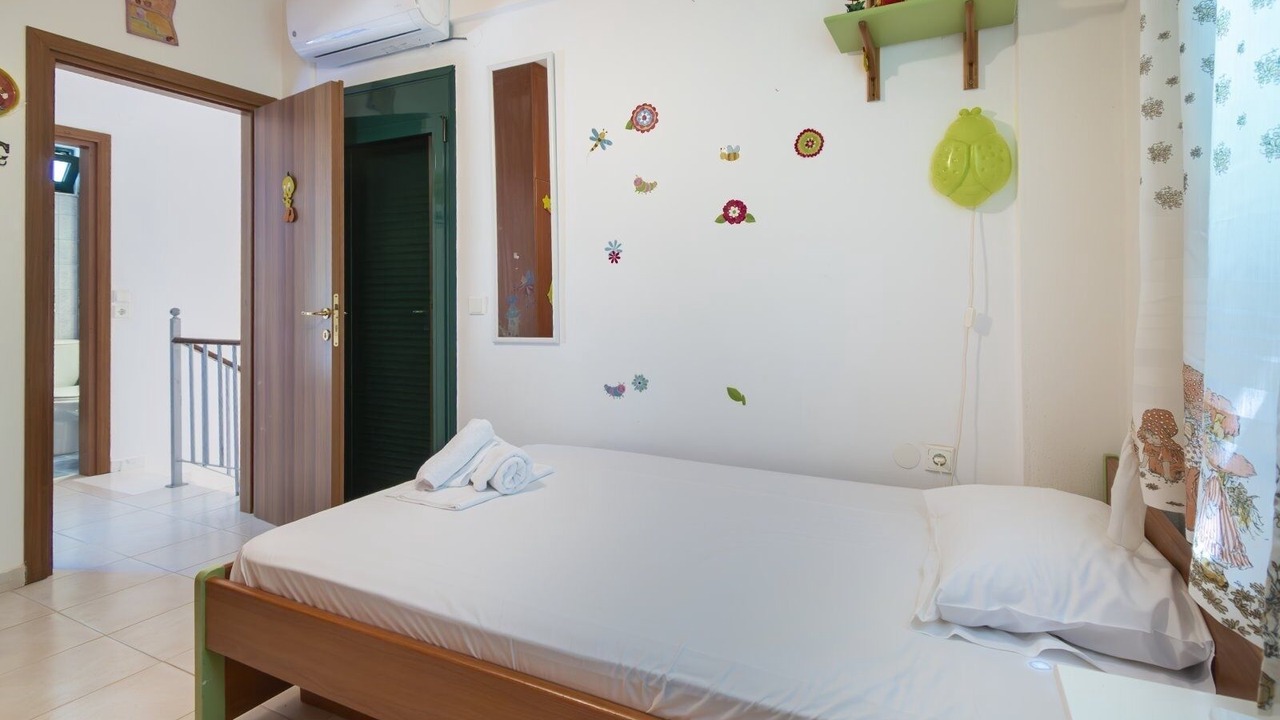 Photo of Bedroom in Kriopigi