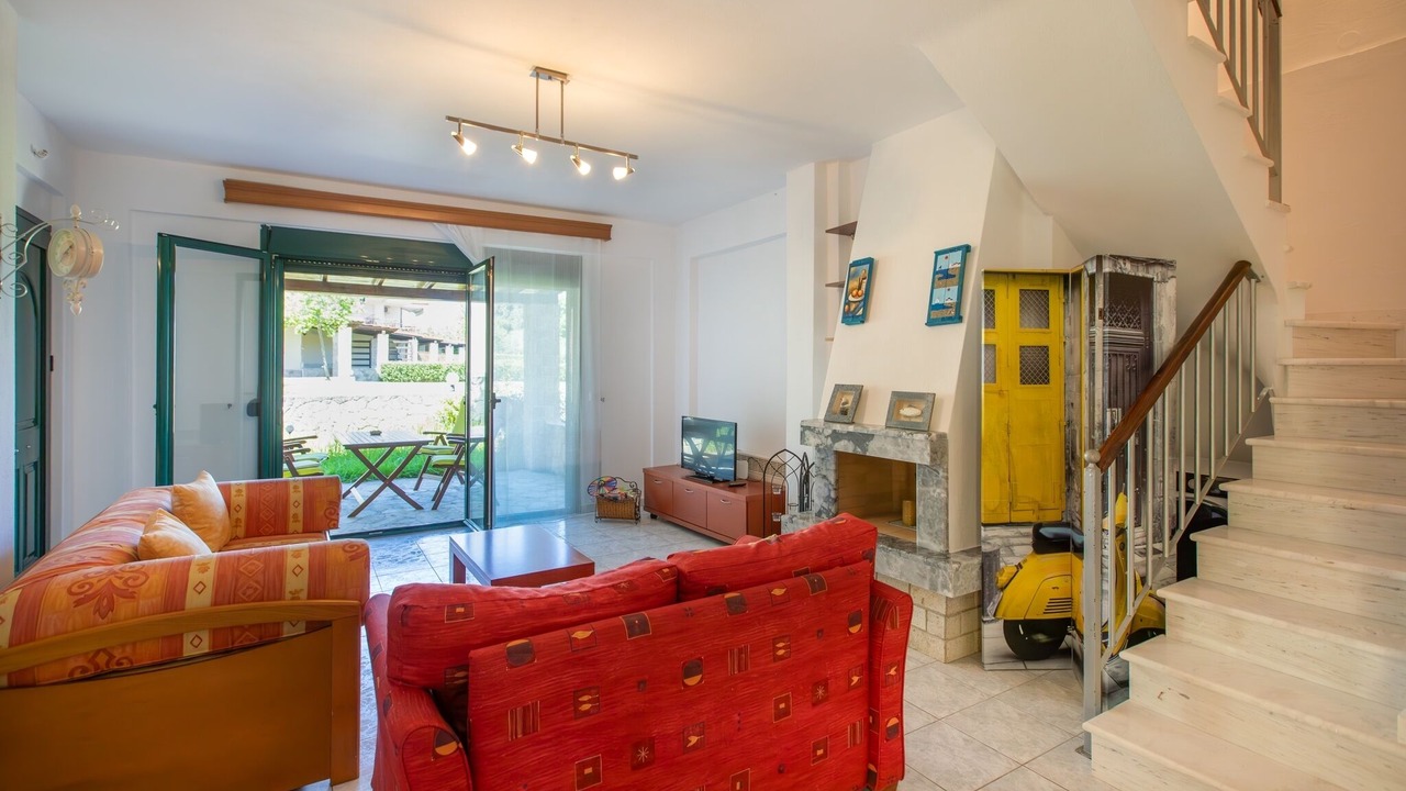 Photo of Livingroom in Kriopigi