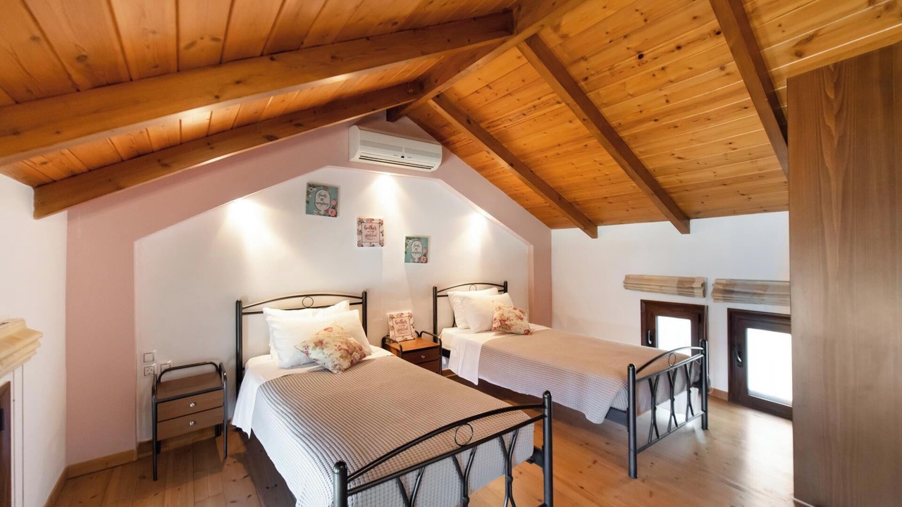 Photo of Bedroom in Pondi