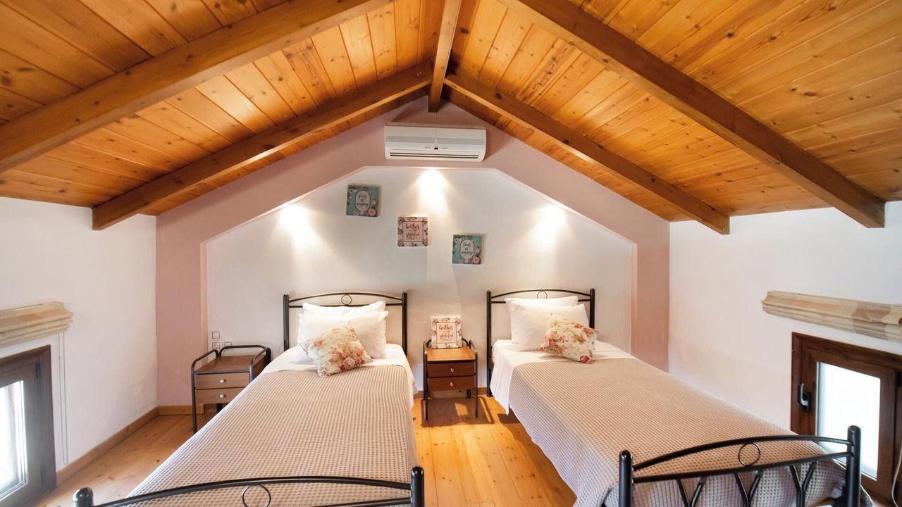 Photo of Bedroom in Pondi