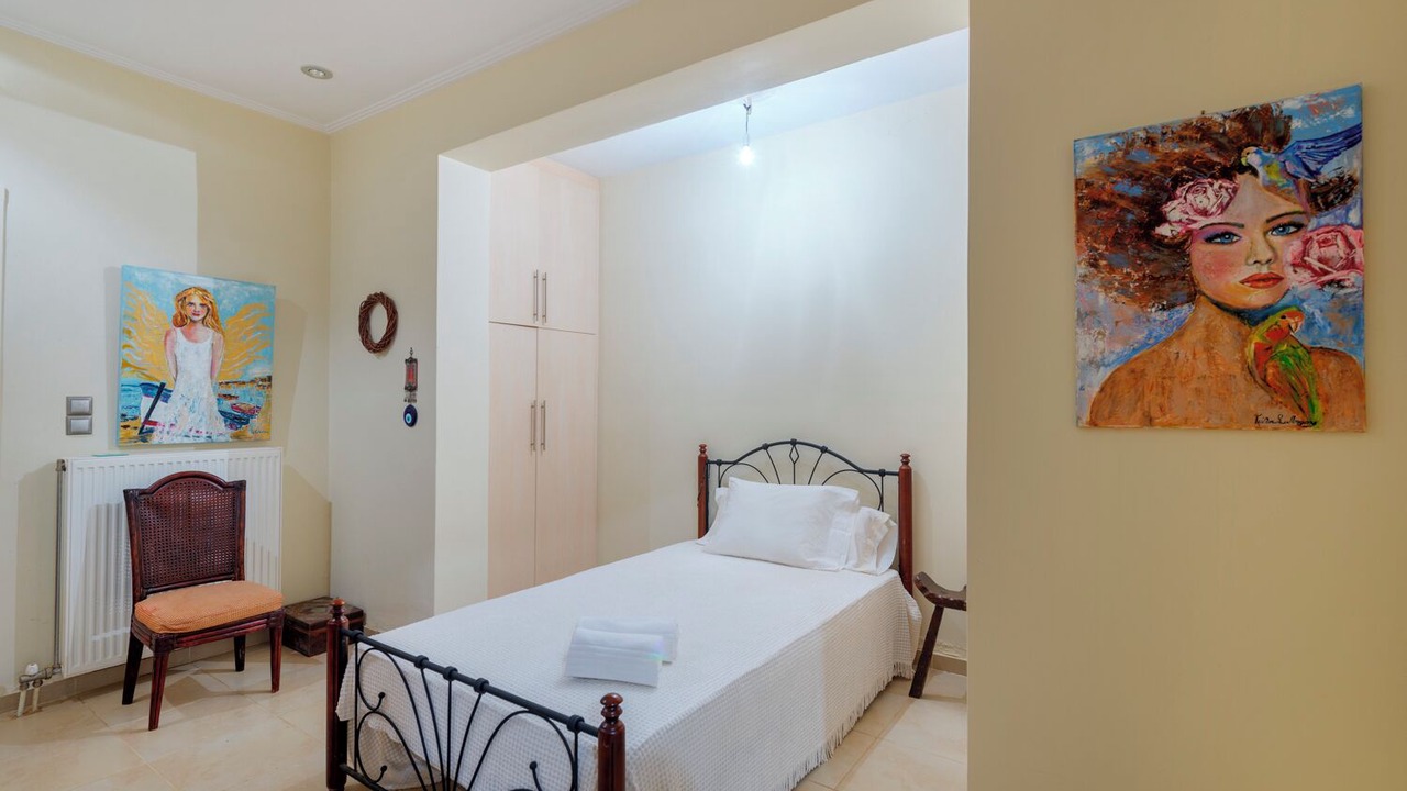 Photo of Bedroom in Anavyssos