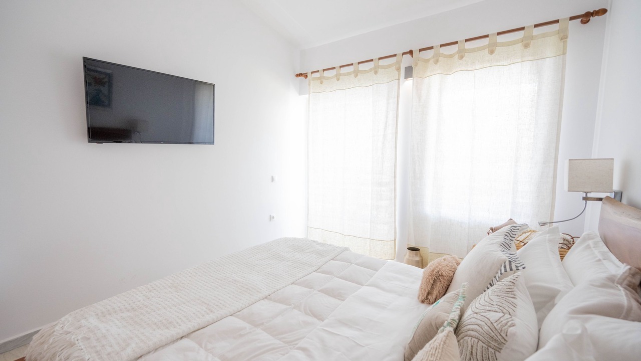 Photo of Bedroom in Limni Vouliagmenis