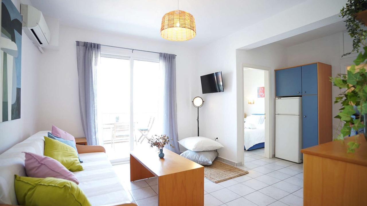 Photo of Livingroom in Neos Marmaras