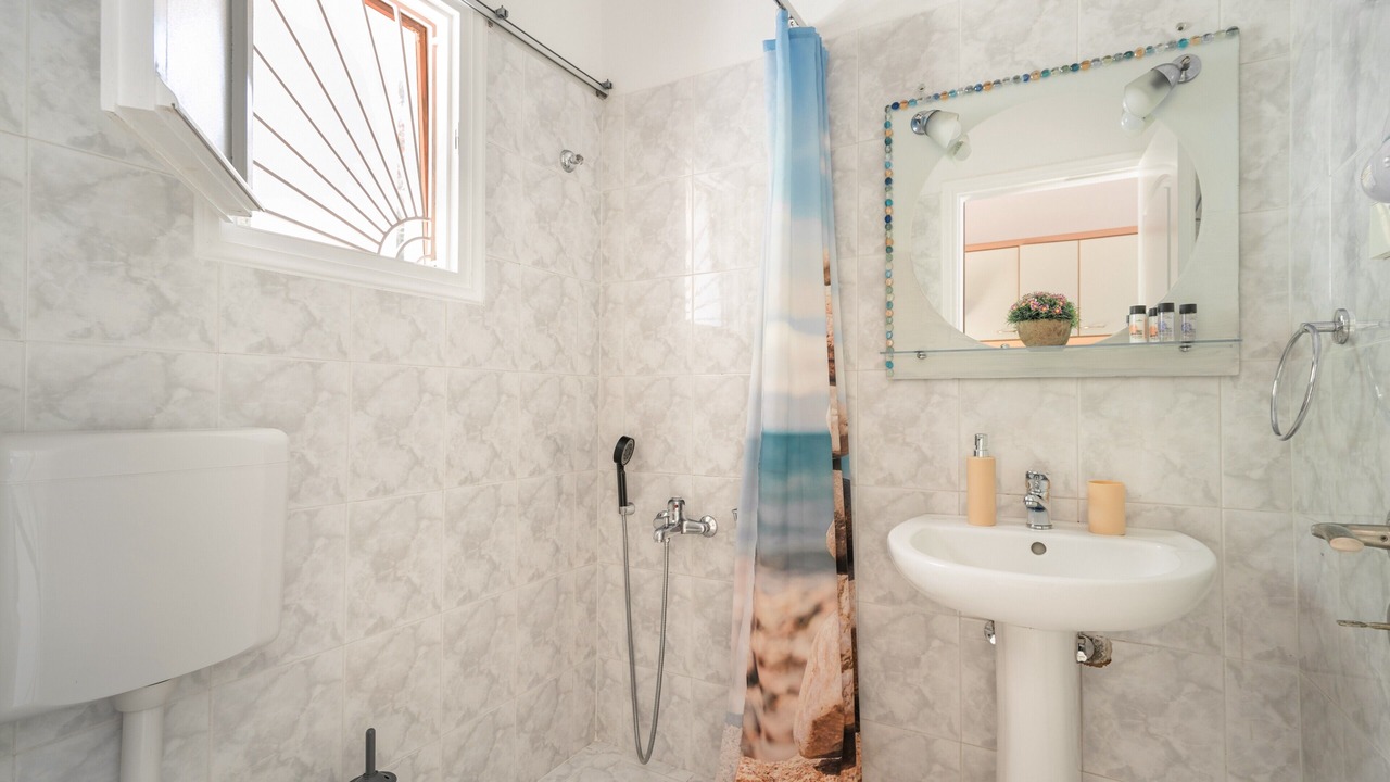 Photo of Bathroom in Nikiana