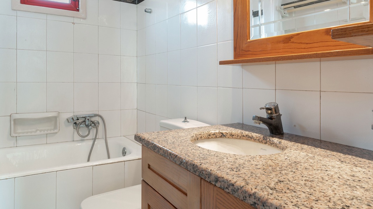 Photo of Bathroom in Merichas
