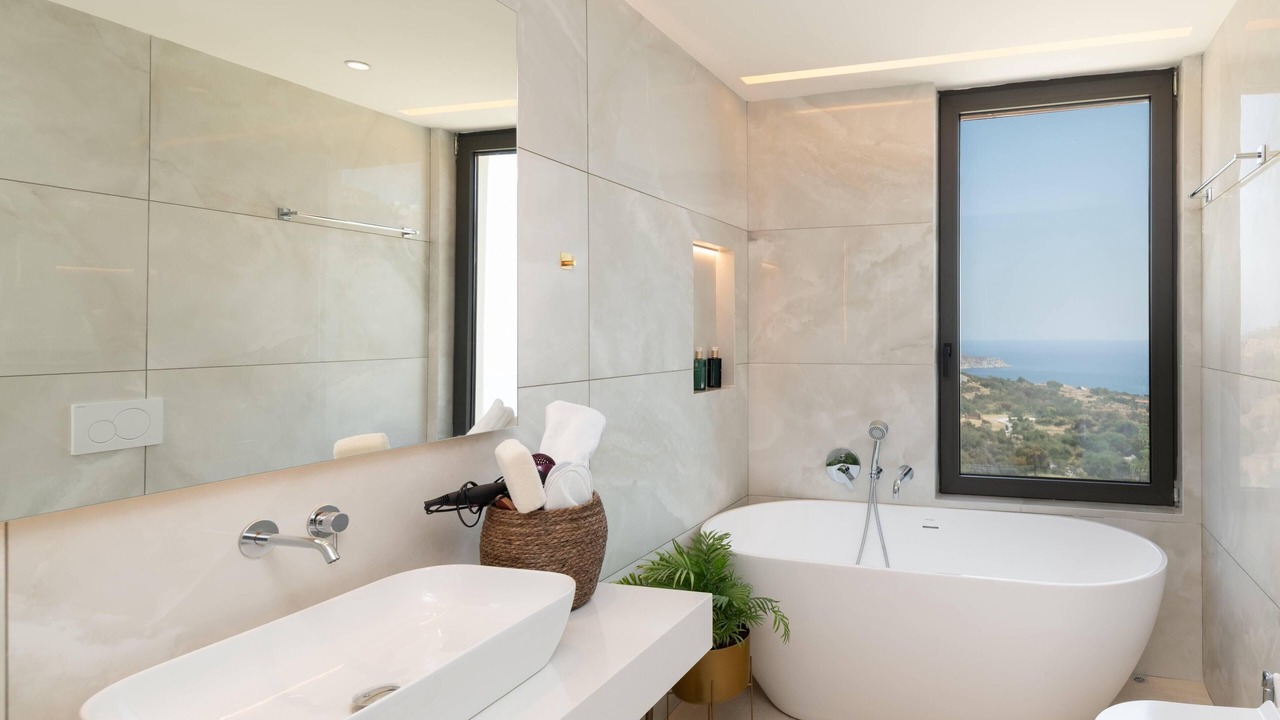 Photo of Bathroom in Linoperamata