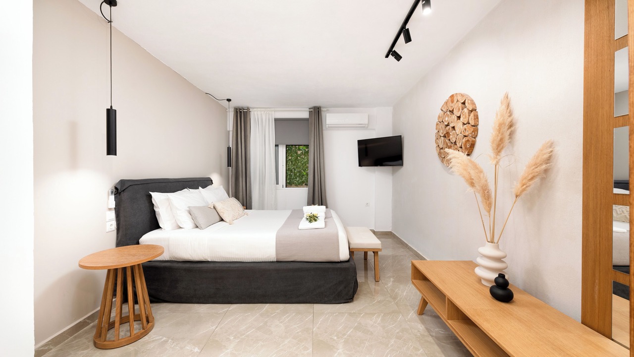 Photo of Bedroom in Paralia Kourna