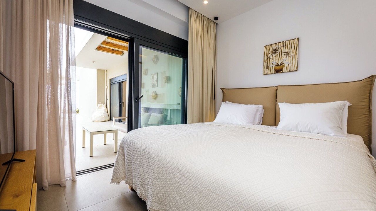 Photo of Bedroom in Mariou