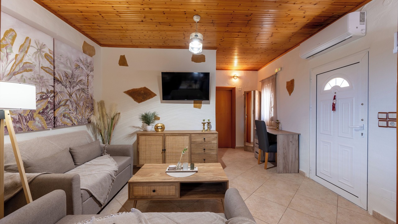 Photo of Livingroom in Saktouria