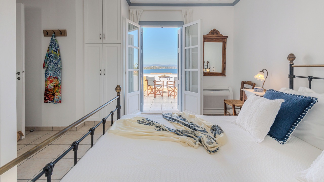 Photo of Bedroom in Spetses