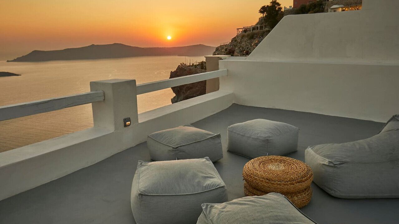 Photo of Outdoor in Fira