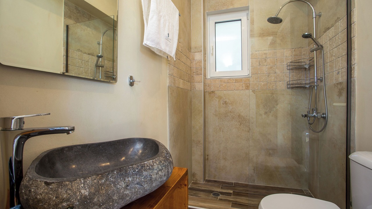 Photo of Bathroom in Koskinou