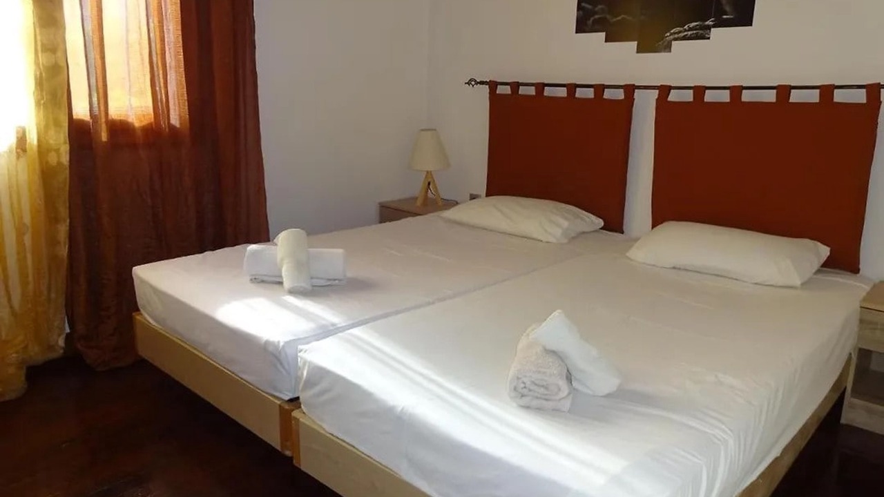 Photo of Bedroom in Ipsos