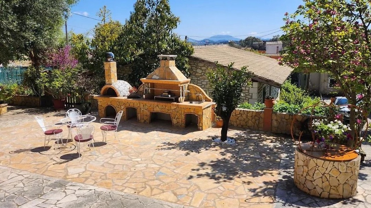 Photo of Outdoor in Ipsos