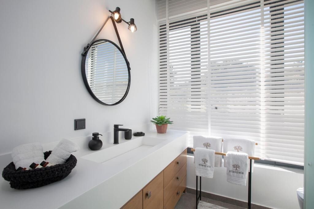 Photo of Bathroom in Kalamitsi