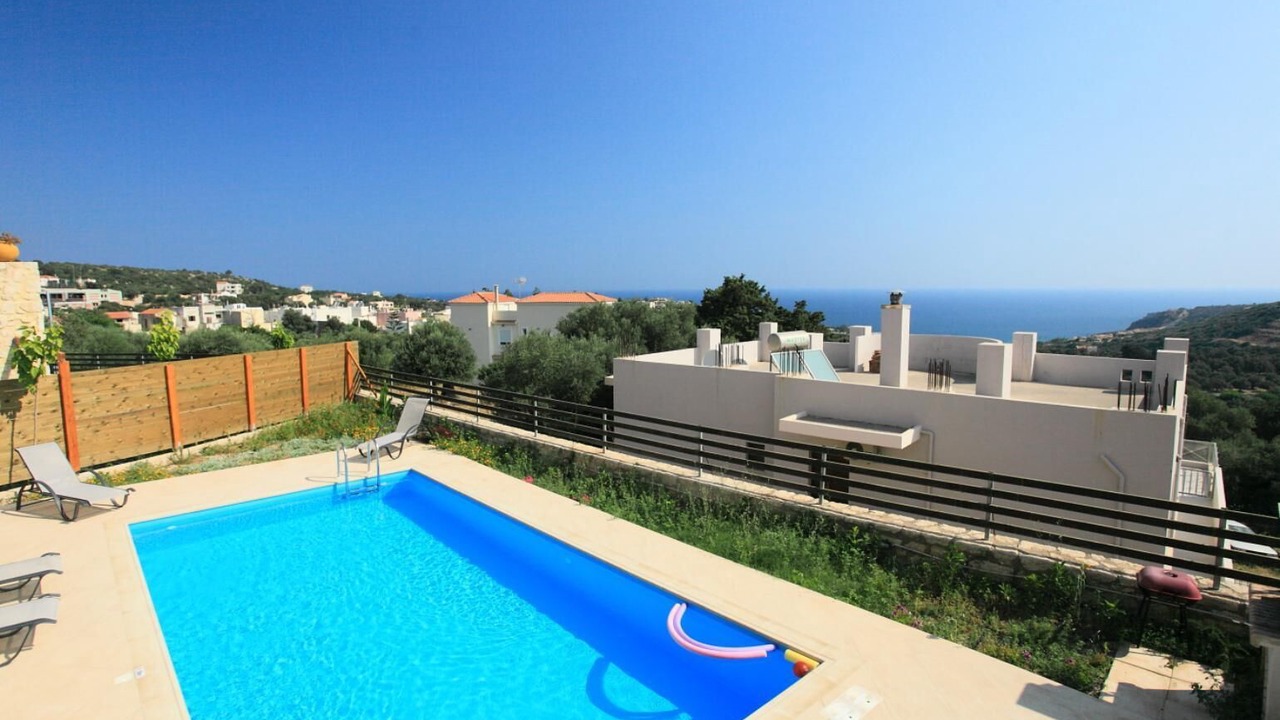 Photo of Outdoor in Gerani