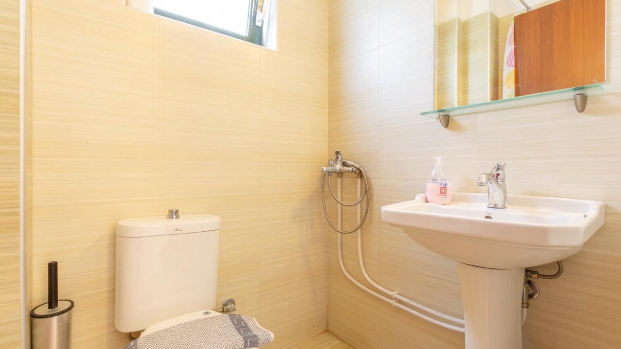 Photo of Bathroom in Gerani