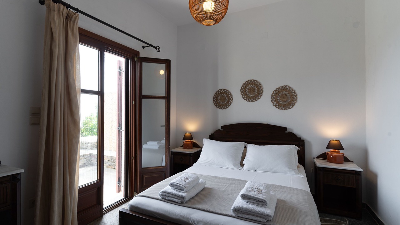 Photo of Bedroom in Platis Gialos