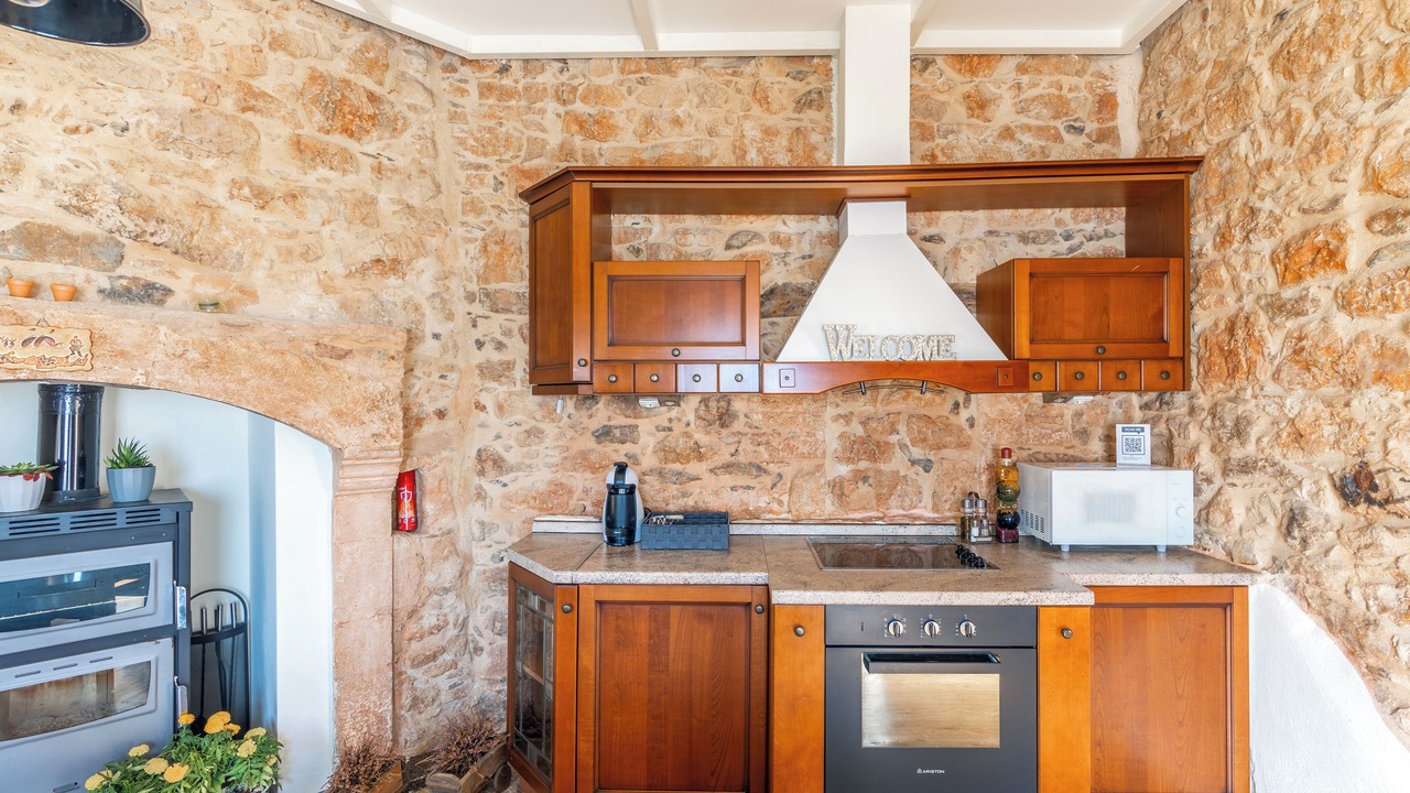 Photo of Kitchen in Thrapsano