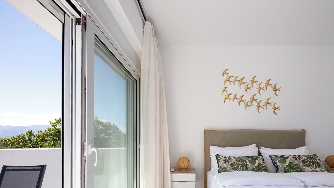 Photo of Bedroom in Armenoi