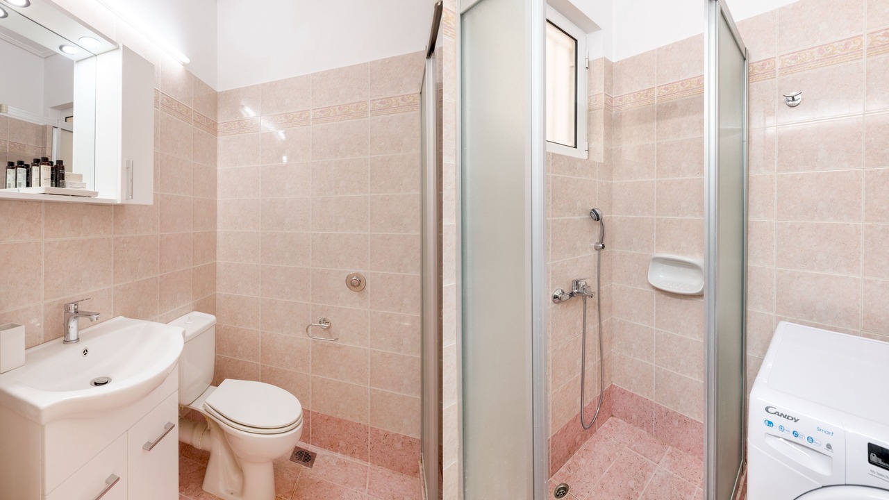 Photo of Bathroom in Khalandrion
