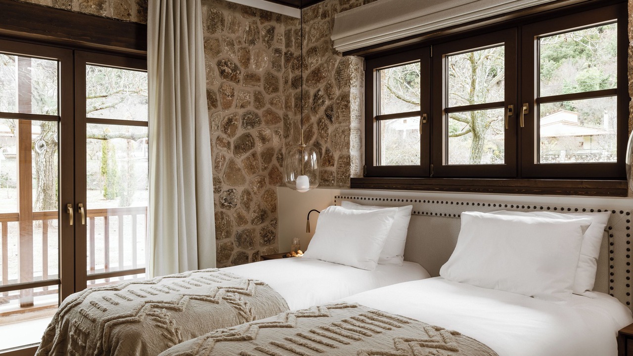 Photo of Bedroom in Feneos